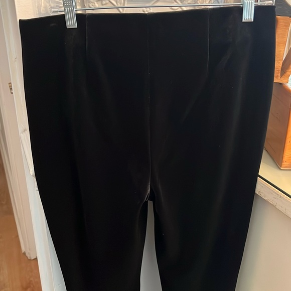 Chico’s Velvet Pull On Pants EEEUC - Picture 3 of 11